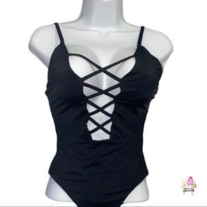 🆕CAGED FRONT BATTING SUIT